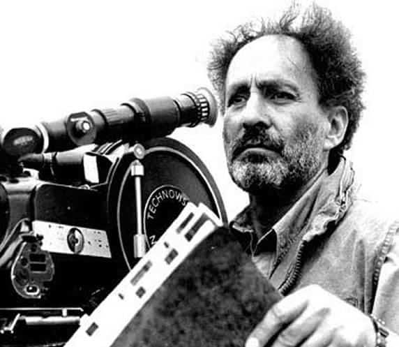 El director, detrás de la cámara en El tiroteo