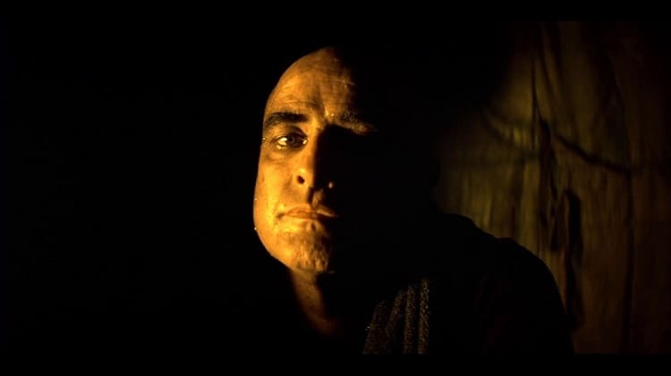 Brando como Kurtz recita el discurso del horror