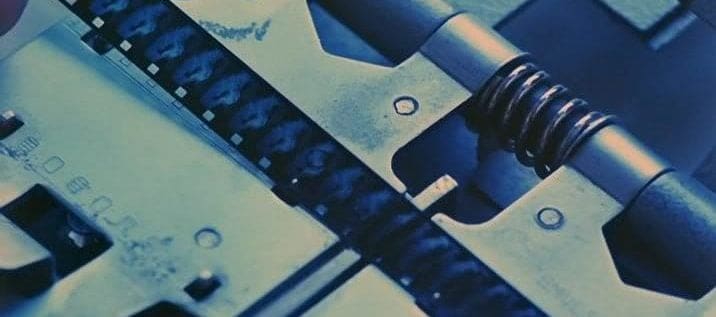 El proyector funciona como un vampiro