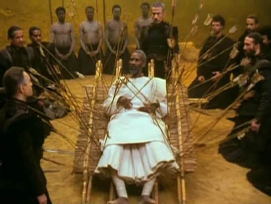 Bhishma, el que no puede morir, yace en su lecho de muerte rodeado de flechas, amigos y enemigos