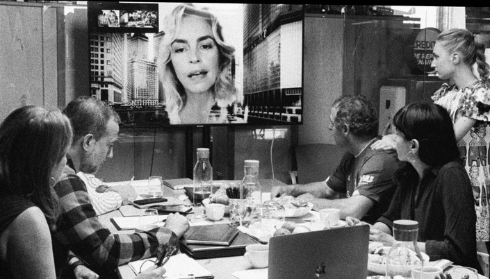 And then there was light, dazzling – Radu Jude and the End of The Capitalist World